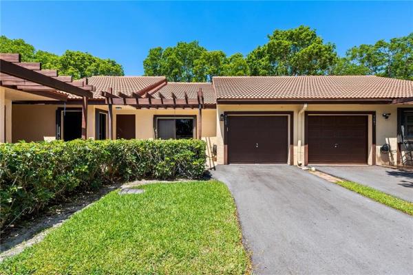 Lake Colony, 7155 Wisteria Way, Tamarac, Florida 33321, image 1