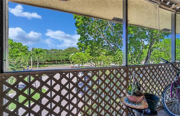 Saxon Woods, 2081 Coral Ridge Dr #N301, Coral Springs, Florida 33071, image 2