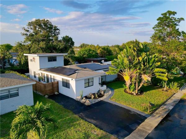 Melrose Park Estates, 2809 SW 8th St, Fort Lauderdale, Florida 33312, image 1