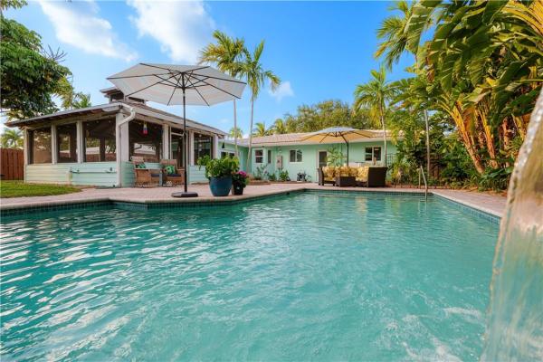 Mary Knoll, 2120 NE 53rd St, Fort Lauderdale, Florida 33308, image 1