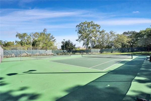 Whitehall 2 Of Pine Island Ridge, 1707 Whitehall Dr #306, Davie, Florida 33324, image 2