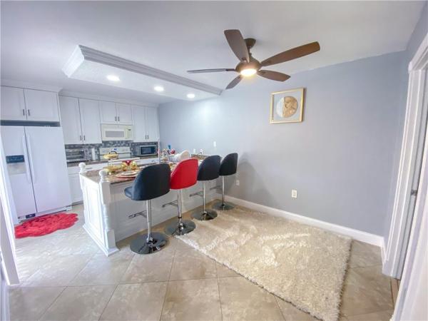 Village Of Sandalwood Lakes, 3903 39th Way, West Palm Beach, Florida 33407, image 1