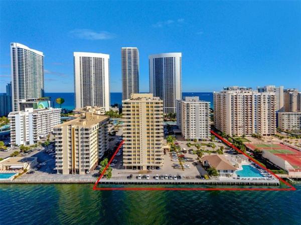 Plaza Towers, 1833 S Ocean Dr #609, Hallandale Beach, Florida 33009, image 1