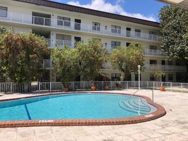 Palm Village Club, 500 NE 2nd St #112, Dania Beach, Florida 33004, image 1