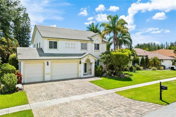 Island Lakes At Loggers Run, 20724 Waters Edge Ct, Boca Raton, Florida 33498, image 1