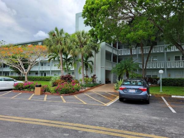 Victoria Village, 2804 Victoria Way #G2, Coconut Creek, Florida 33066, image 1