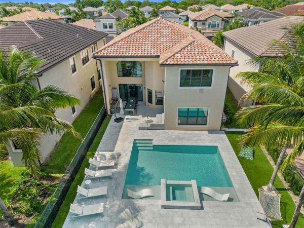 Seven Bridges, 9349 Eden Roc Ct, Delray Beach, Florida 33446, image 1