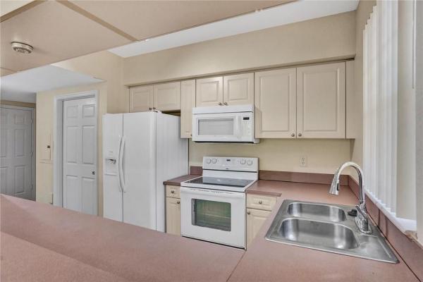 Cypress Pointe At Turtle Run, 6474 W Sample Rd, Coral Springs, Florida 33067, image 1