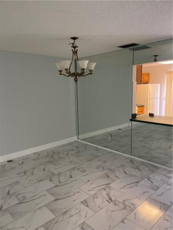 Strathmore Gate West, 374 Ottawa Ct, Royal Palm Beach, Florida 33411, image 2