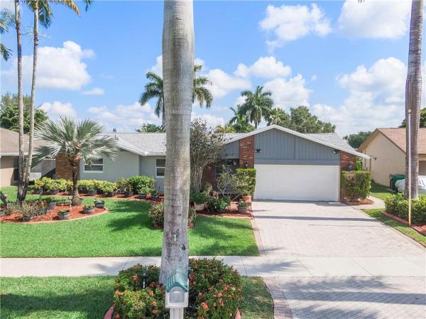 Orange Tree Lakes, 12861 SW 11th Pl, Davie, Florida 33325, image 1