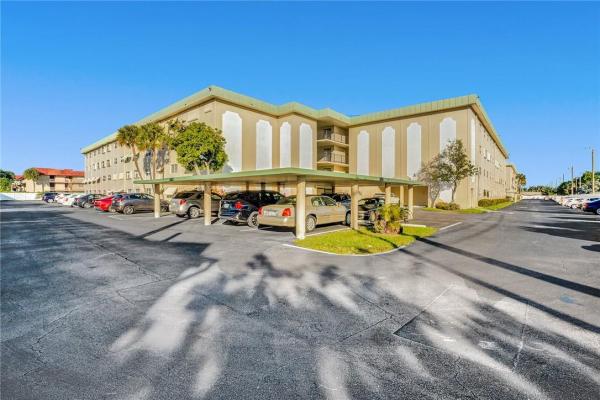 Hampton Gardens, 810 SE 7th St #306, Deerfield Beach, Florida 33441, image 1