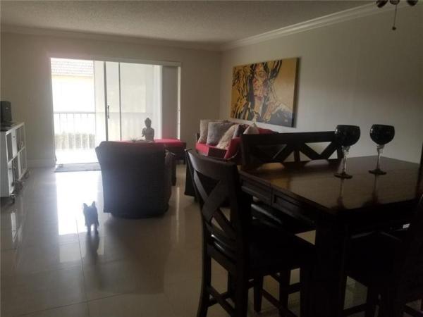 Sandalfoot Squire, 9338 SW 3rd St #515, Boca Raton, Florida 33428, image 1