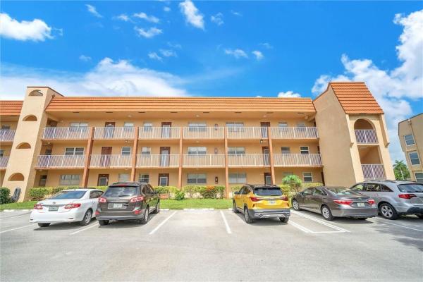 Sunrise Lakes 3, 9010 Sunrise Lakes Blvd #211, Sunrise, Florida 33322, image 1