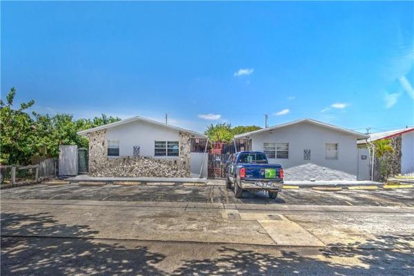 Golden Heights, 916 SW 10th St, Hallandale Beach, Florida 33009, image 1