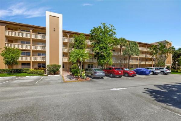 Abaco Village, 1601 Abaco Dr #F3, Coconut Creek, Florida 33066, image 1