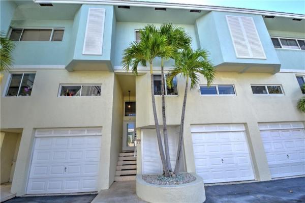 Residences De Provence, 884 SE 19th Ave #5, Deerfield Beach, Florida 33441, image 1