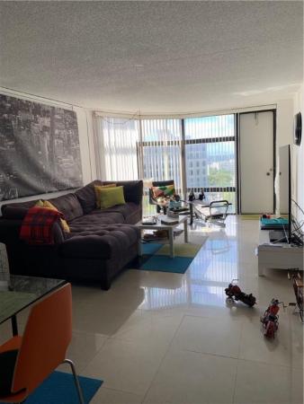Bonavida, 20100 W Country Club Dr #1108, Aventura, Florida 33180, image 2