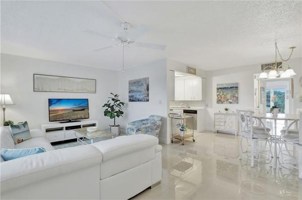 Martinique Village, 4701 Martinique Dr #E3, Coconut Creek, Florida 33066, image 1