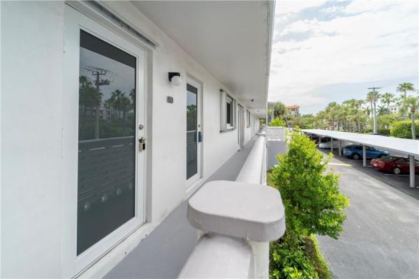Penthouse North, 101 NE 19th Ave #210, Deerfield Beach, Florida 33441, image 1