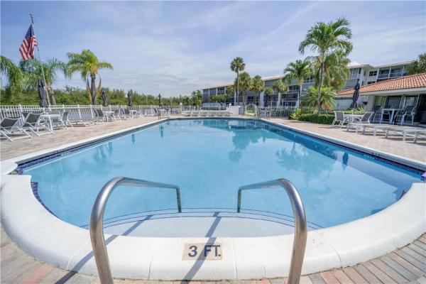 Penthouse North, 101 NE 19th Ave #210, Deerfield Beach, Florida 33441, image 2