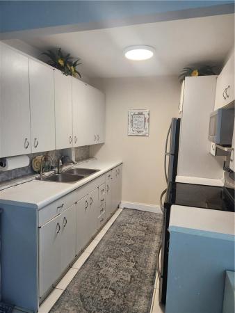 Newport, 3108 Newport U, Deerfield Beach, Florida 33442, image 2