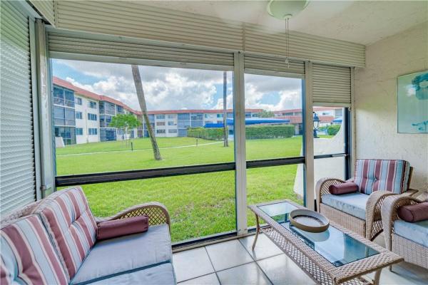 Hollybrook Golf & Tennis Club, 9800 N Hollybrook Lake Dr #108, Pembroke Pines, Florida 33025, image 1