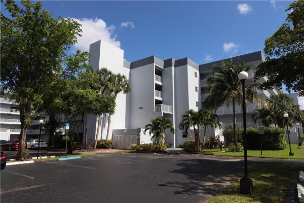 Continental Village, 1402 NW 80th Ave #308, Margate, Florida 33063, image 1