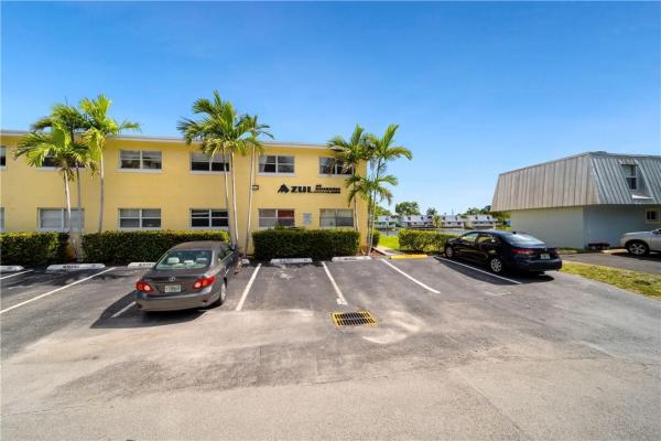 Azul At Kimberly Lake, 4050 NE 12th Ter #11-1, Oakland Park, Florida 33334, image 1