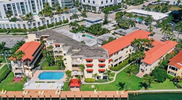 Fort Lauderdale Yacht & Beach Club, 341 N Birch Rd #212, Fort Lauderdale, Florida 33304, image 1