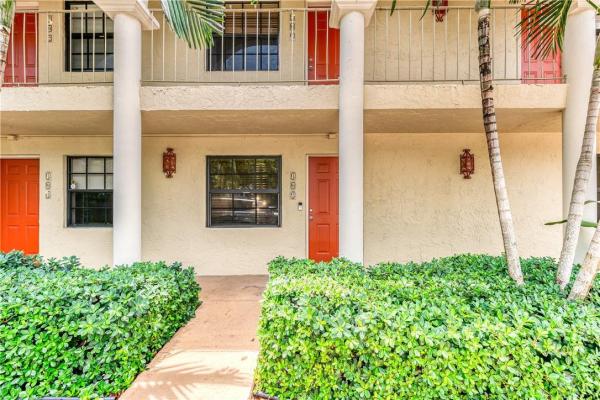Heron House, 620 NE 28th St #102, Wilton Manors, Florida 33334, image 1