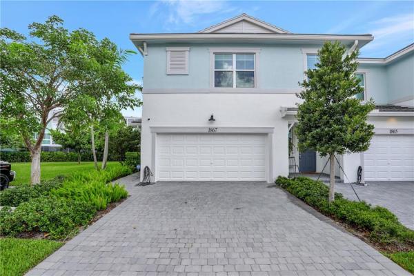 Sandpiper Pointe, 1867 Spoonbill Ct, Deerfield Beach, Florida 33442, image 1