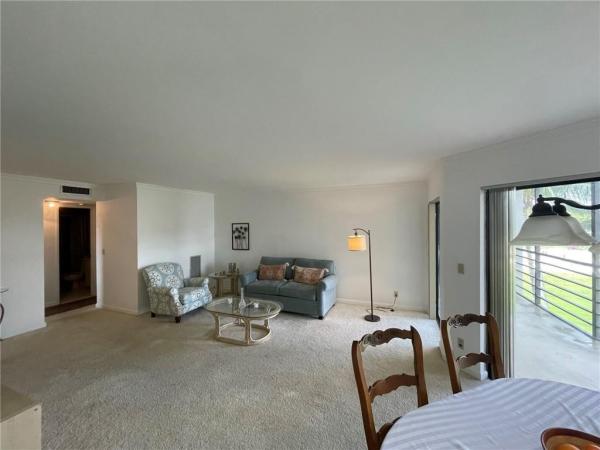 Camino Real Village, 5851 Camino Del Sol #304, Boca Raton, Florida 33433, image 2
