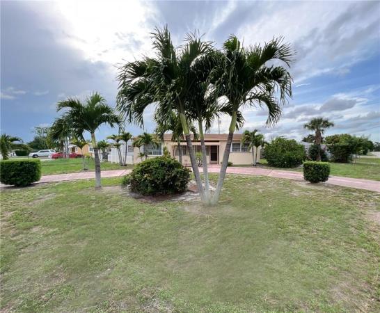 Gun Club Estates, 4203 Winchester, West Palm Beach, Florida 33406, image 1