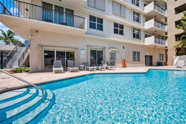 Runaway Bay, 1625 SE 10th Ave #404, Fort Lauderdale, Florida 33316, image 1
