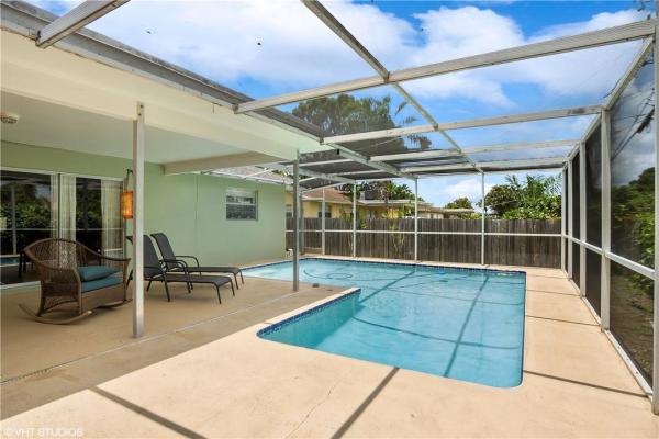 Florida Gardens, 14 W Plumosa Ln, Lake Worth, Florida 33467, image 1
