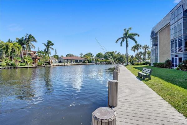 Avon At River Shores, 3040 NE 16th Ave #307, Oakland Park, Florida 33334, image 1