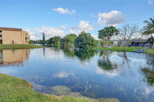 Sunrise Lakes 3, 9340 Sunrise Lakes Blvd #208, Sunrise, Florida 33322, image 1