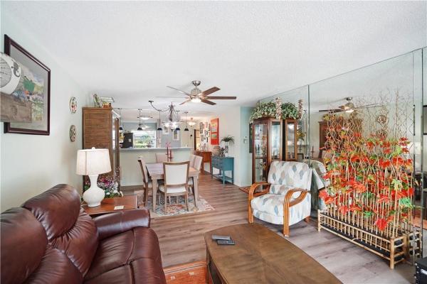 Boca Lakes, 20826 Vinesta Cir, Boca Raton, Florida 33433, image 1