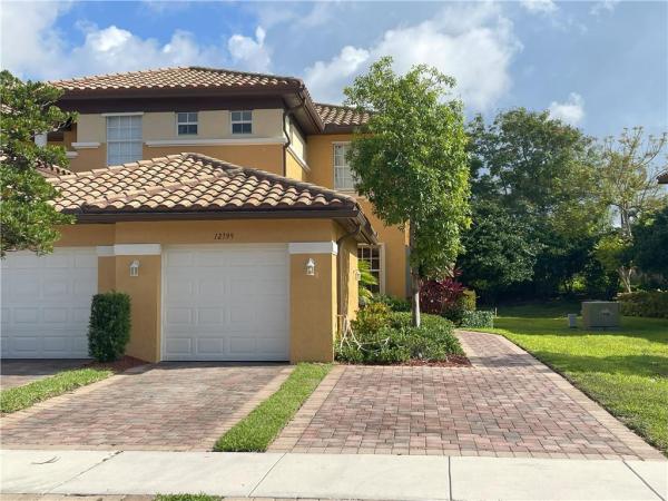 Cypress Pointe At Heron Bay, 12799 NW 83rd Ct #C, Parkland, Florida 33076, image 1
