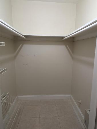 Seventeenth Green, 1450 Atlantic Shores Blvd #117, Hallandale Beach, Florida 33009, image 1
