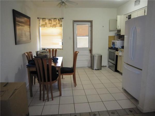 Welwyn Manor, 6126 SW 19th St #1-2, Miramar, Florida 33023, image 2