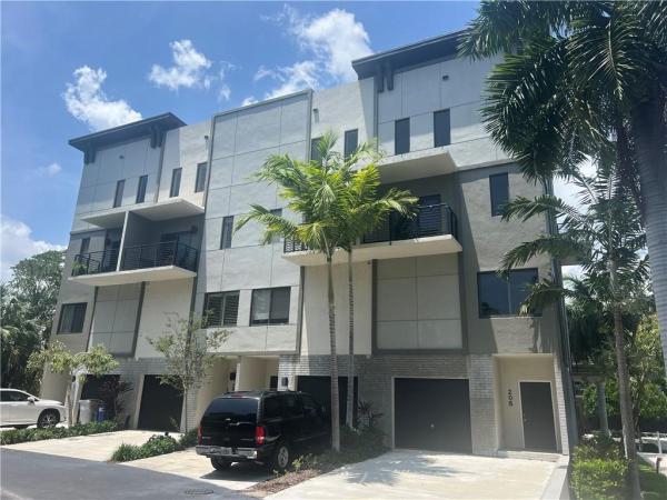 Koi Residences & Marina, 235 SE 4th Ln #235, Pompano Beach, Florida 33060, image 1