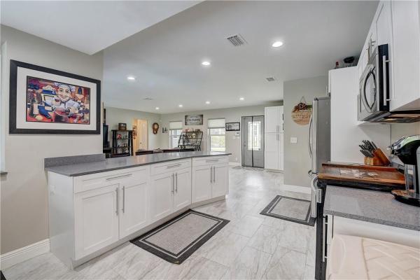 Country Club Acres, 5031 Van Buren Rd, Delray Beach, Florida 33484, image 2