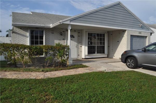 Cinnamon Place At Honeywoods, 8630 SW 15th St, Pembroke Pines, Florida 33025, image 1