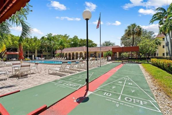 Barcelona North, 257 S Cypress Rd #439, Pompano Beach, Florida 33060, image 3