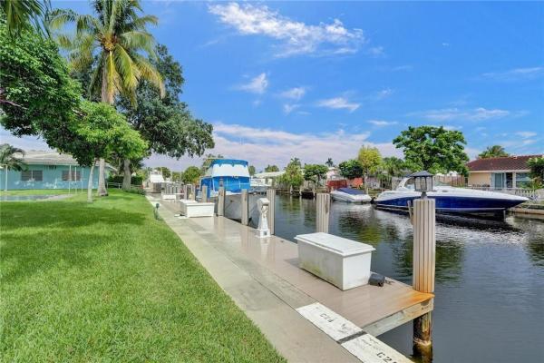 Rio Nuevo, 1100 SW 12th St #108, Fort Lauderdale, Florida 33315, image 1