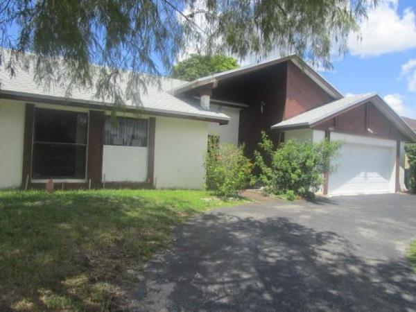 Boulevard Woods North, 4867 NW 75th Ave, Lauderhill, Florida 33319, image 1