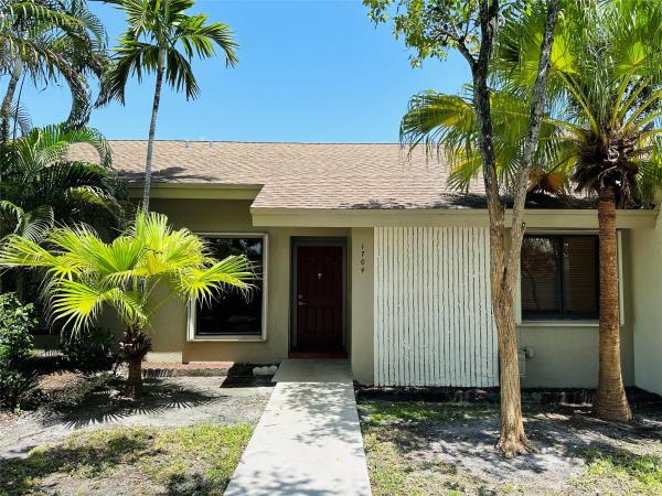 Pines West, 3094 S Oakland Forest Dr #1704, Oakland Park, Florida 33309, image 1