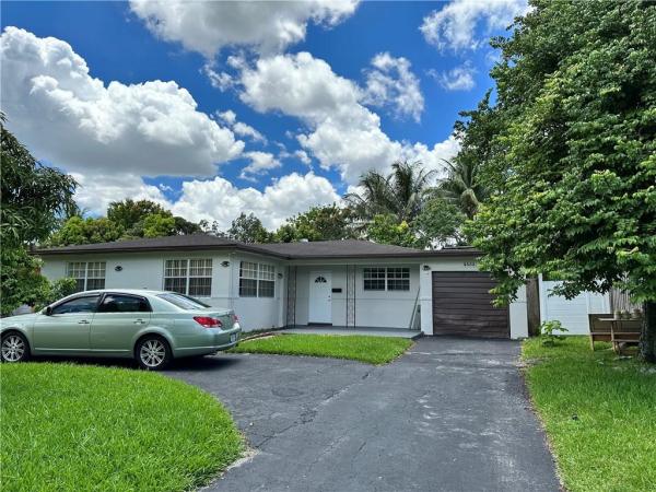 Westgate Lake Manors, 4332 NW 2nd St, Plantation, Florida 33317, image 1