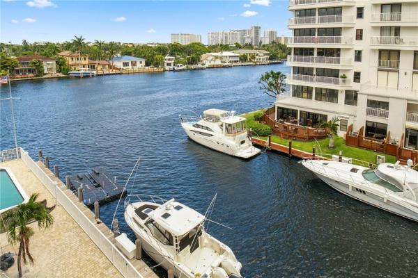 Royal Mariner, 3100 NE 49th St #505, Fort Lauderdale, Florida 33308, image 1